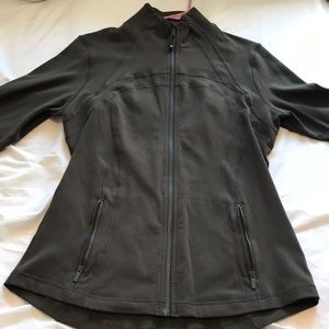 Lululemon olive size 12 define jacket